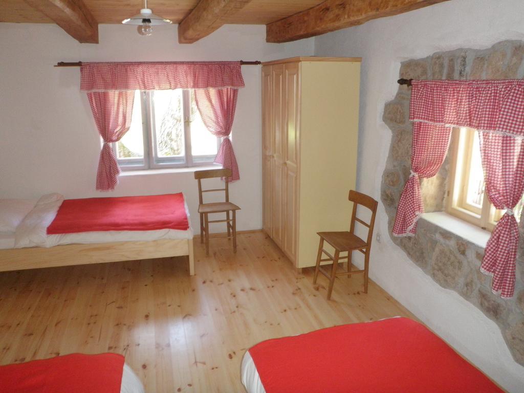 Holiday Home Rizvan City Brusane Exteriör bild