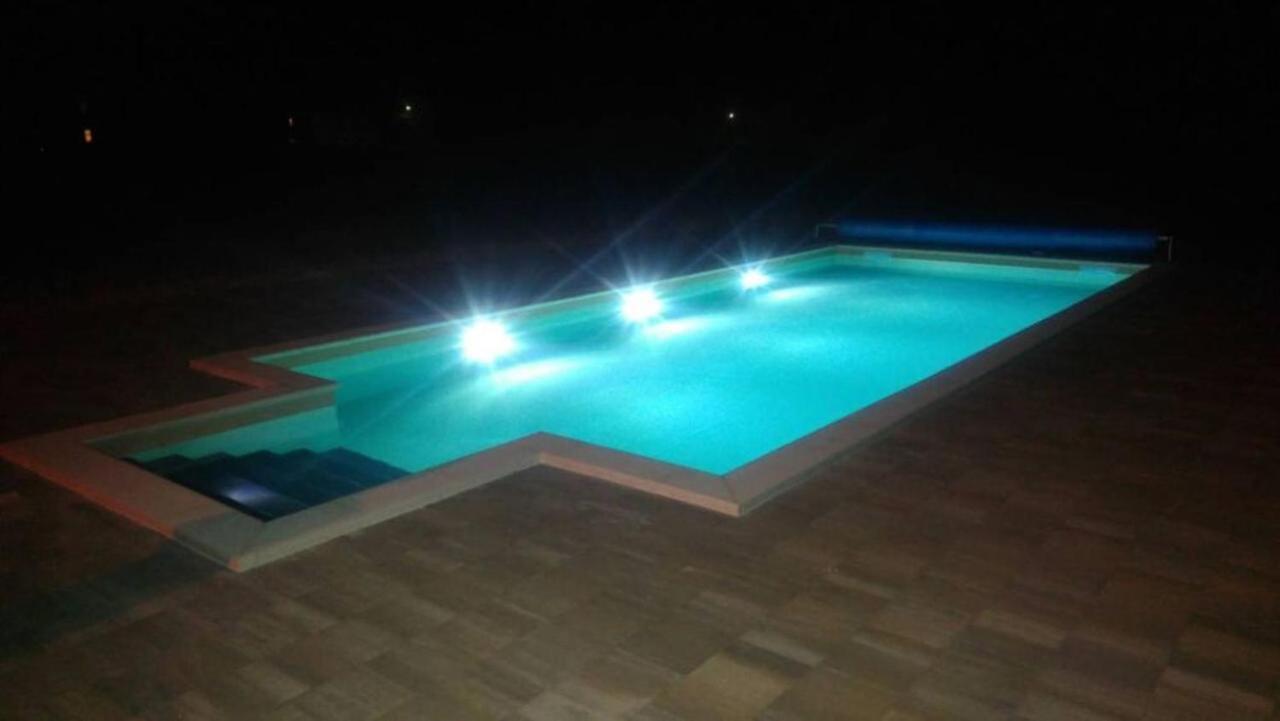 Holiday Home Rizvan City Brusane Exteriör bild